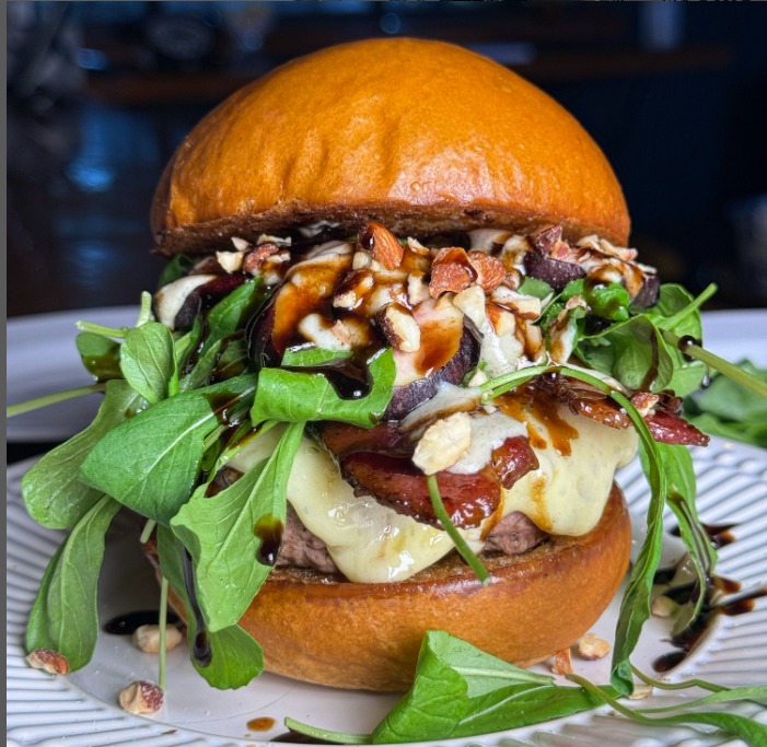 VALETESBURGER_HAMBURGUERIA_ EM_LOUVEIRA (1)
